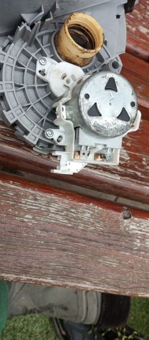 Dystrybutor alternatywny wody rozdzielacz zmywarki Bosch Siemens