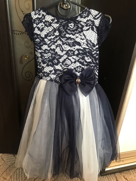 Святкове плаття з болеро