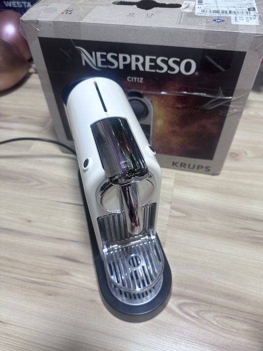 Капсульная кофемашина Nespresso