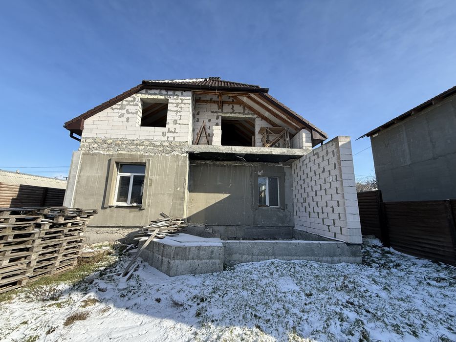 Продаєть будинок біля Веламу