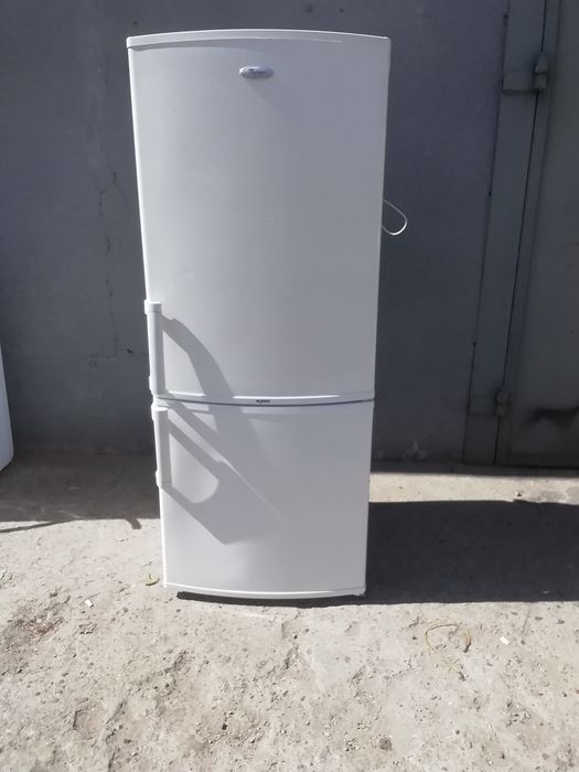 Lodówka Whirlpool (150cm wys). Transport.