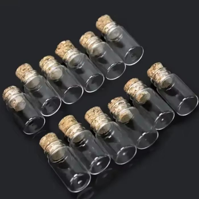 Склянні пляшечки