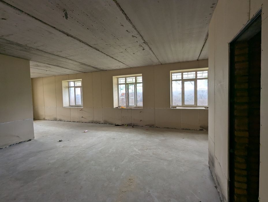 Комерційне приміщення 103м2