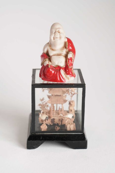 Vários Budas - madeira e outros