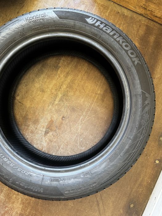 Dwie Opony hankook winter icept evo2 205/55/17 2021r.