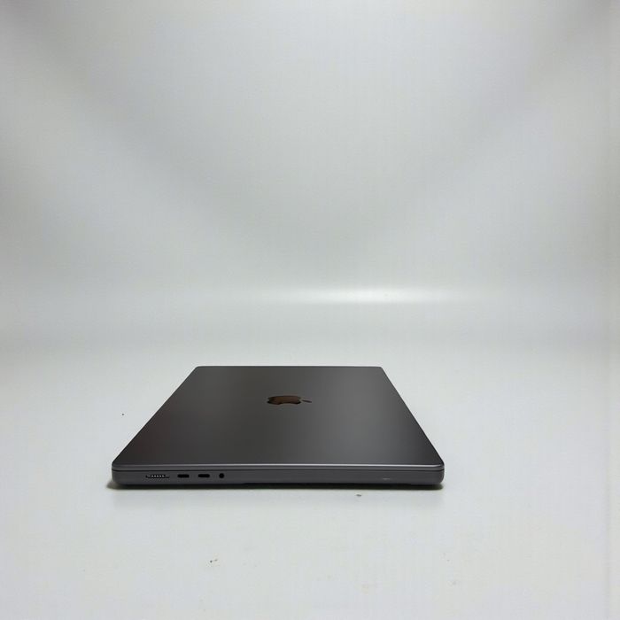 MacBook Pro 16 2024(25) (M4Pro/24/512) Оф гарантія. 31887SV