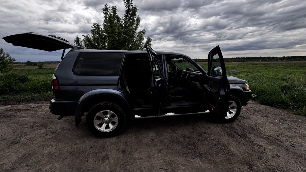 Mitsubishi Pajero Sport