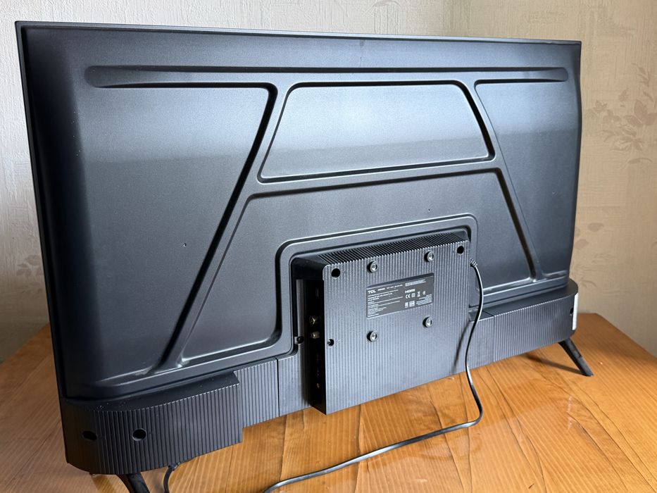 Телевізор TCL 40S5400A