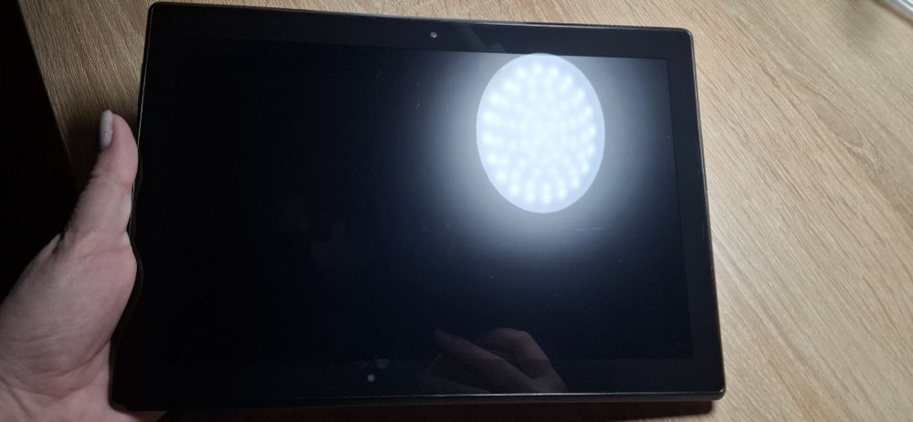 Планшет "Lenovo"