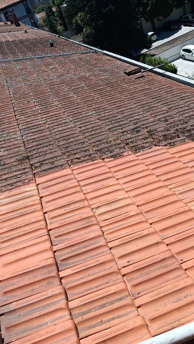 Limpeza de caleira, telhados e Desentupimentos64840540997505120