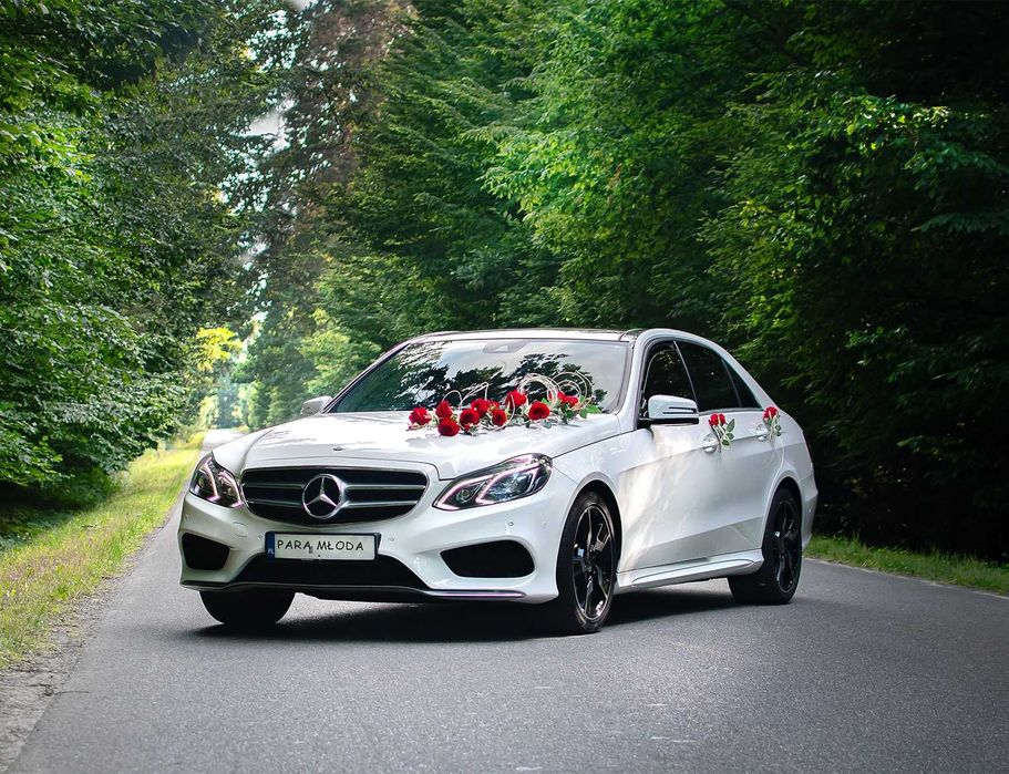 Auto do ślubu , wynajem z kierowcą, panieńskie, kawalerskie, VIP