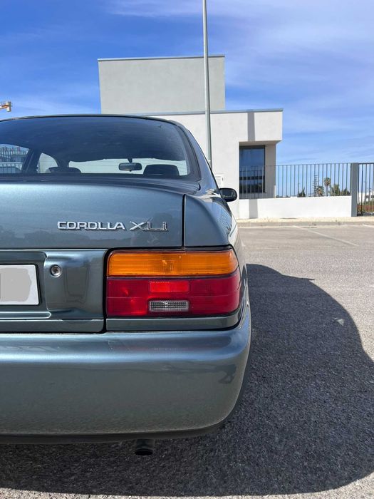 Toyota Corolla Sedan 1.3 Gasolina