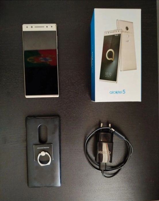 Telemóvel Alcatel 5 5086D