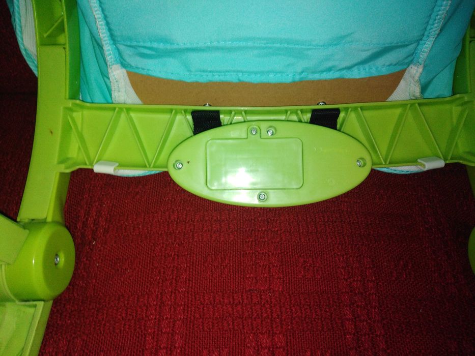 Bujaczek - leżaczek Fisher Price