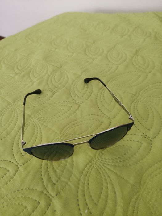 Óculos de Sol Polaroid