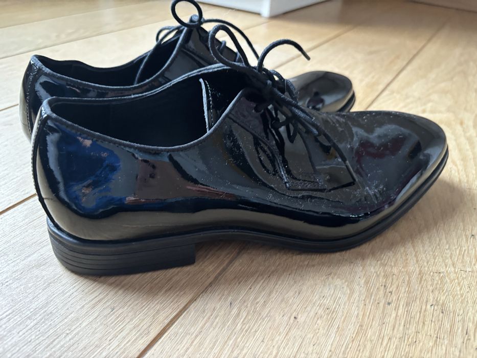 Nowe męskie lakierowane buty lakierki Stockholm 41 27cm