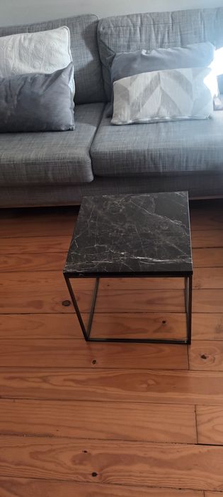 Marble and Metal Side Table64584254520067121