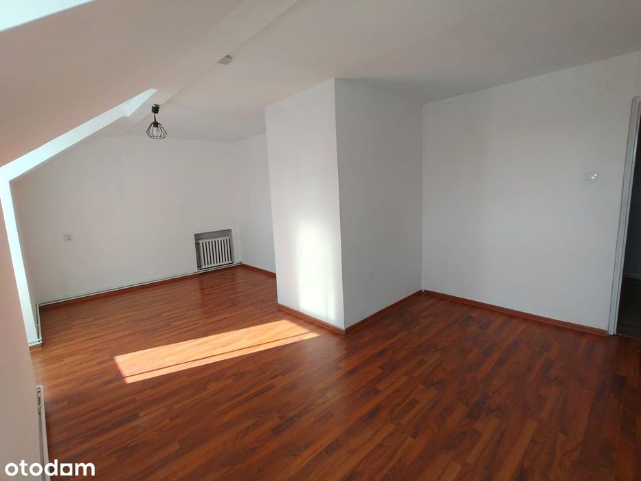 Mieszkanie jak dom 95 m² – garaż, podwórko, osobne wejście