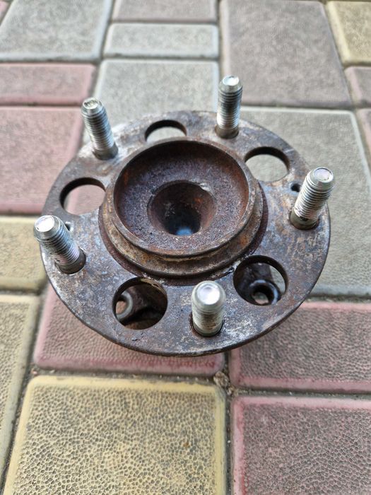 Ступица заднего колеса Хундай Элантра 2017г