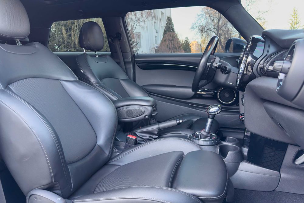 Mini Cooper S F56S 2014 carplay, harman kardon. jcw кермо