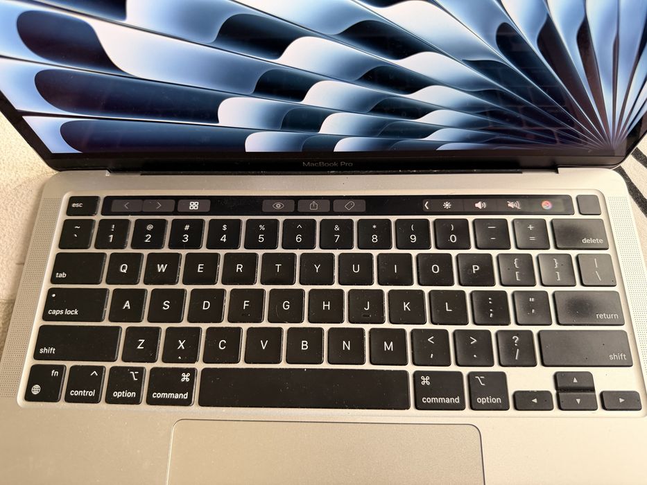 MacBook Pro 13" M1 (2020) | 16GB RAM