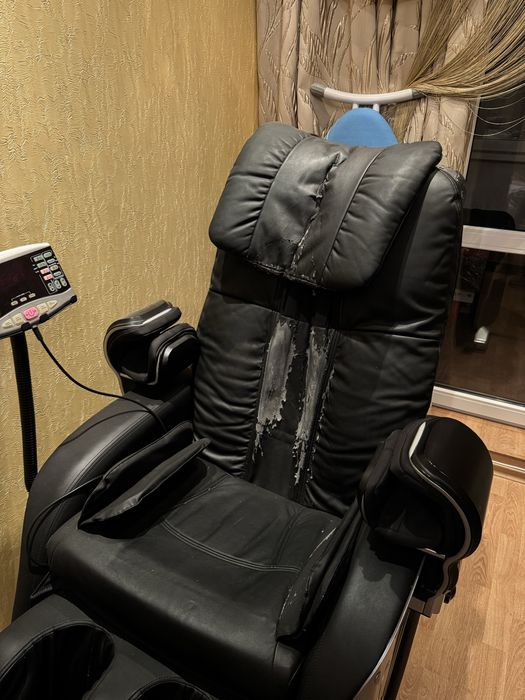 Массажное кресло