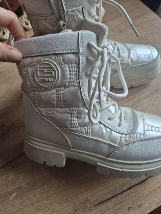 ŚNIEGOWCE-TRAPERY  białe rozmiar 34 za 20zl