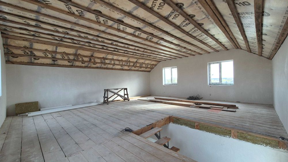 Будинок під чистовий ремонт біля водойми, 6 соток, центр. вода. ЄОСЕЛЯ, ВАУЧЕР