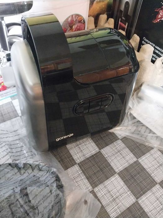 мясорубка Gorenje новая