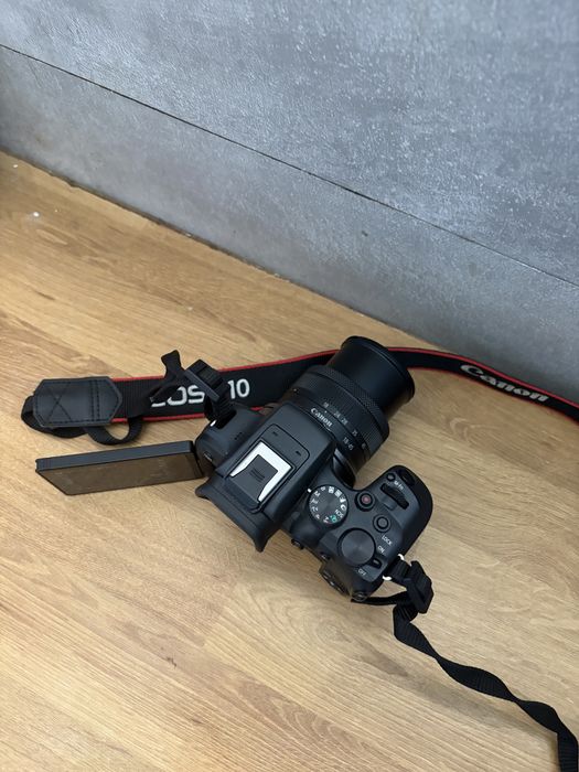 Canon r10 + rf 18-45