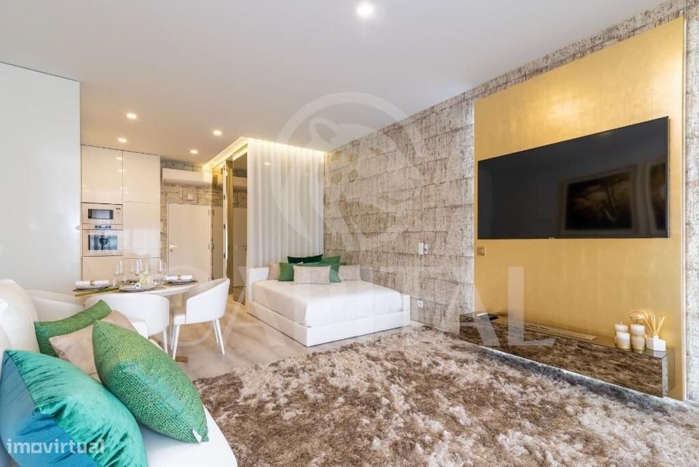 Apartamento com Charme no Estoril | Junto ao Casino e Praia