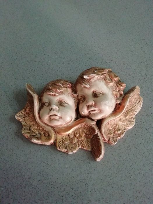 Anjinhos em Porcelana