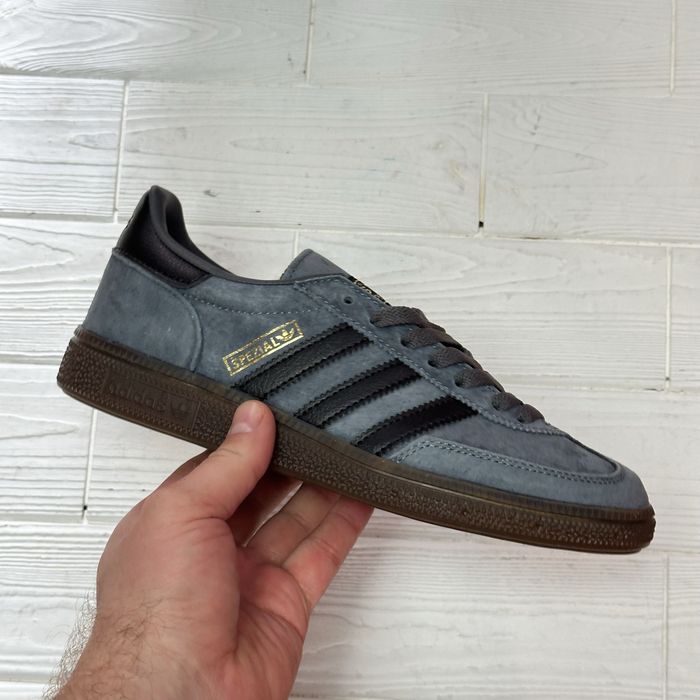 Жіночі кросівки adidas zpezial