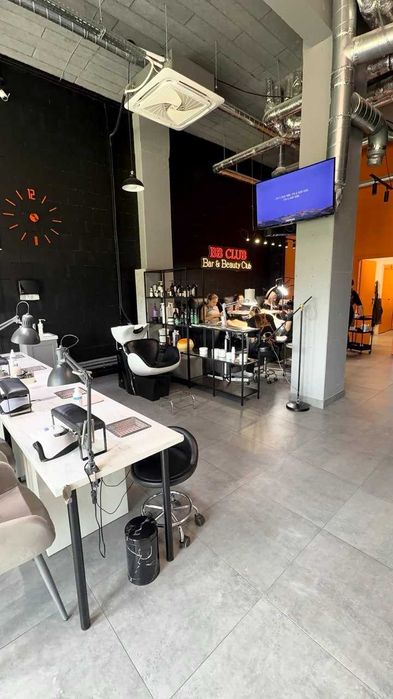 Działający salon urody na sprzedaż – Warszawa, obok CH Promenada