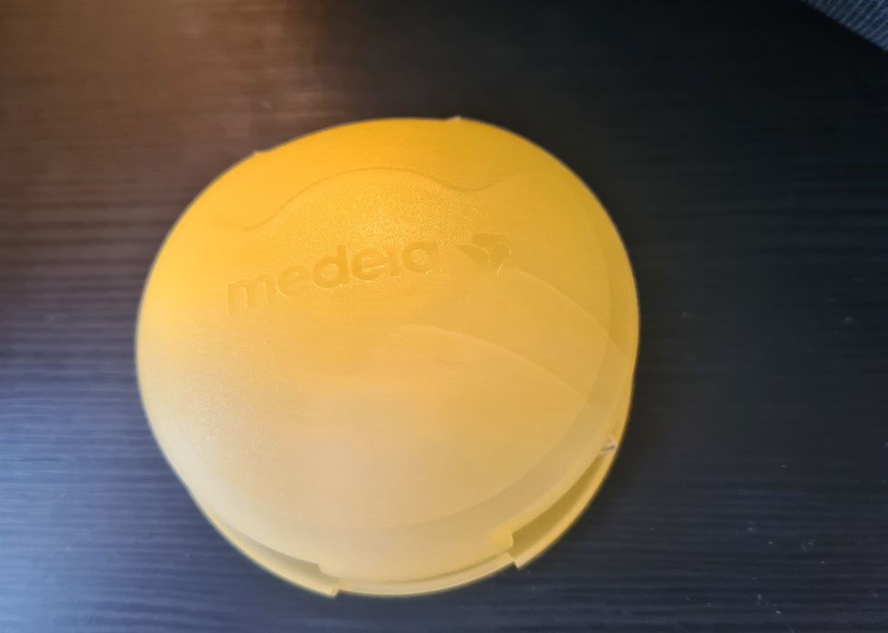 Силіконові накладки Medela