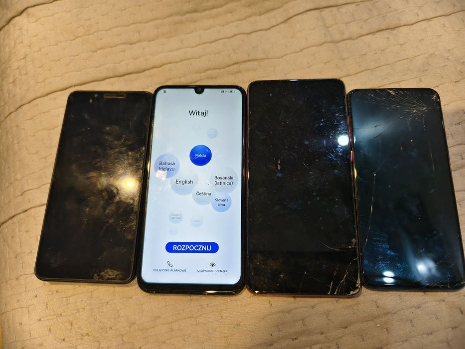 4 telefony stan nie znany