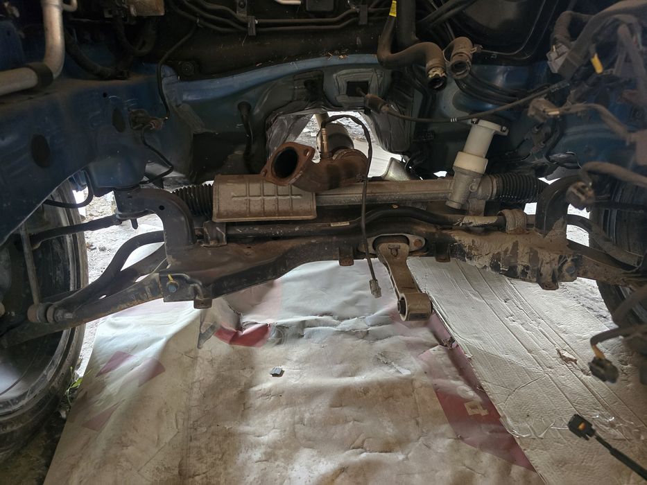 Підрамник шруз подрамник передний Hyundai tykson 1.6