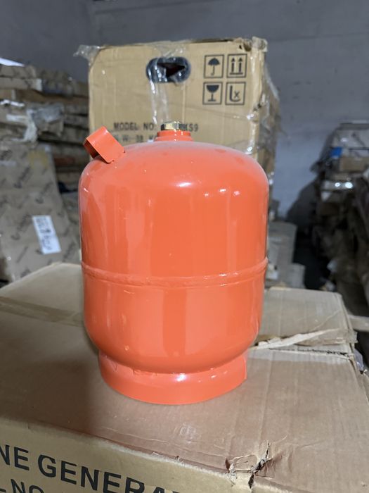 Балони пусті різних розмірів