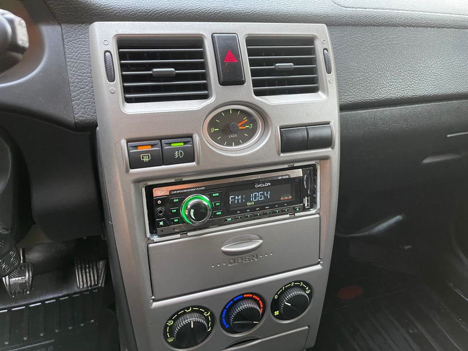 Стан нового авто .пробіг 24 тисячі рідного . 2011 року