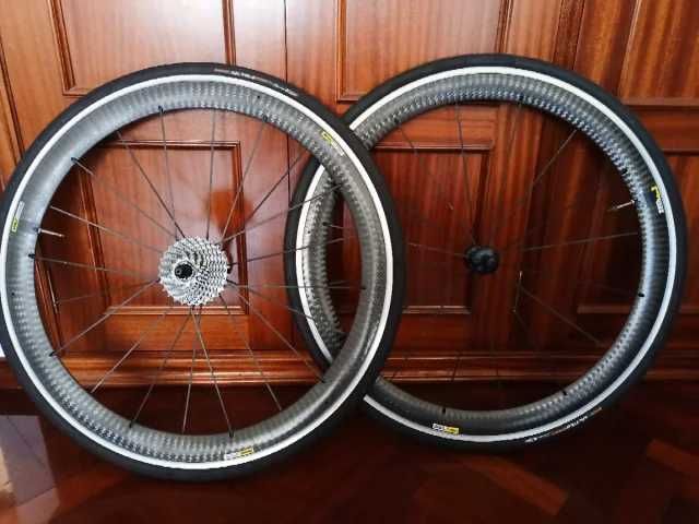 Rodas Mavic Cosmic Carbone Pro