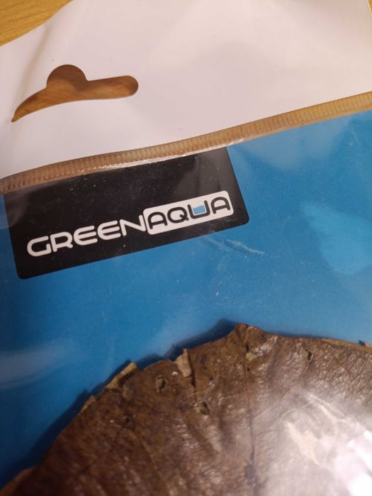 szyszki olchy i liście do akwarium green aqua