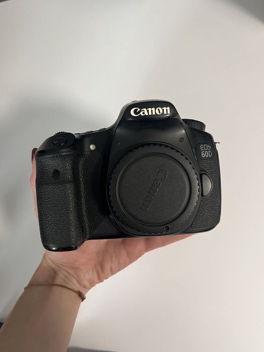 Canon EOS 60D + Canon EF 50mm 1.4