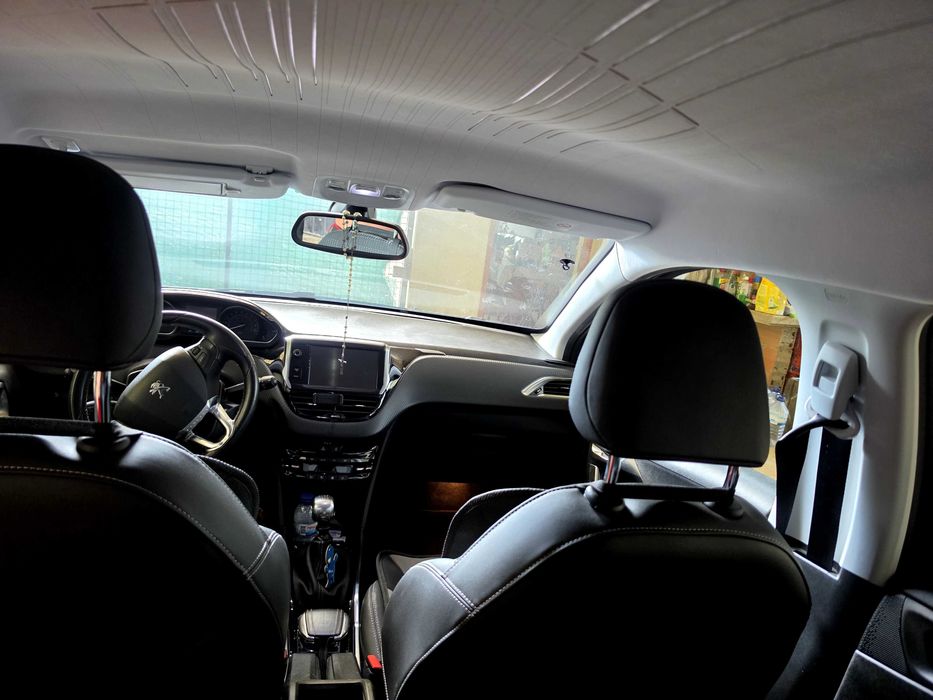 Peugeot 2008 — fotografia 9