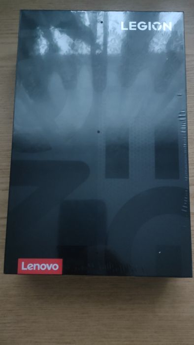 Ігровий планшет Lenovo Legion y 700