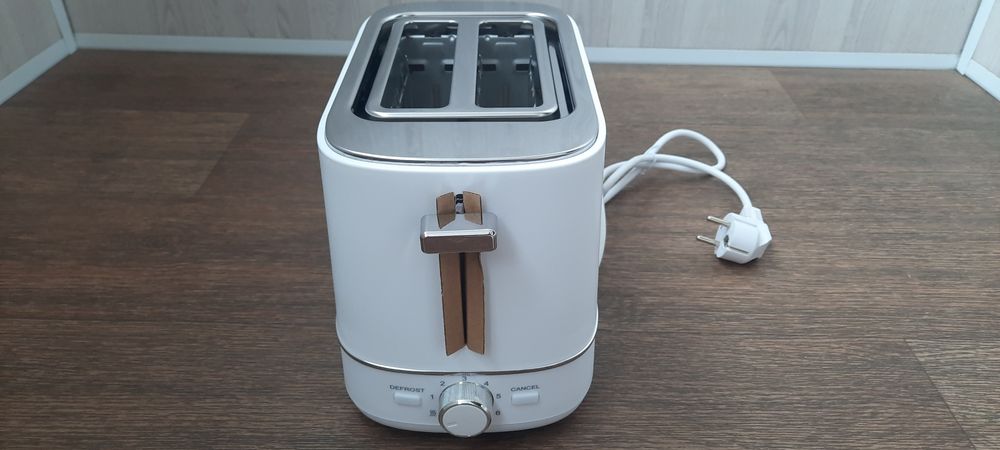 Тостер Ardesto T--F450w 800вт  новый!