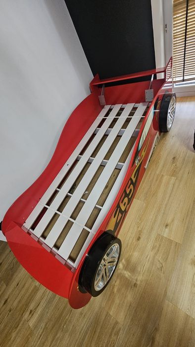 Łóżko dla chłopca- samochód