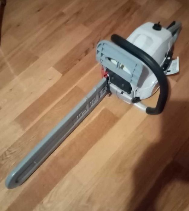 motoserra nova,marca IKRA e Multiferramenta 4 em 1 ,marca PARKSIDE