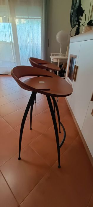 Conjunto de 2 bancos bar Lyra da Magis