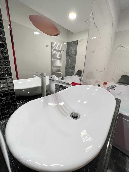 Apartament z Jacuzzi dla Par Romantyczny Love-Room Płock / Soczewka