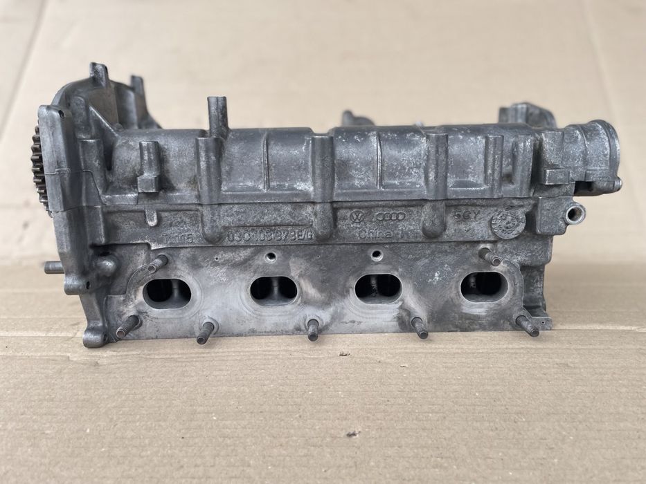 Головка блока ГБЦ VW Polo, Skoda Roomster, Fabia, Seat Ibiza 1.6 16V